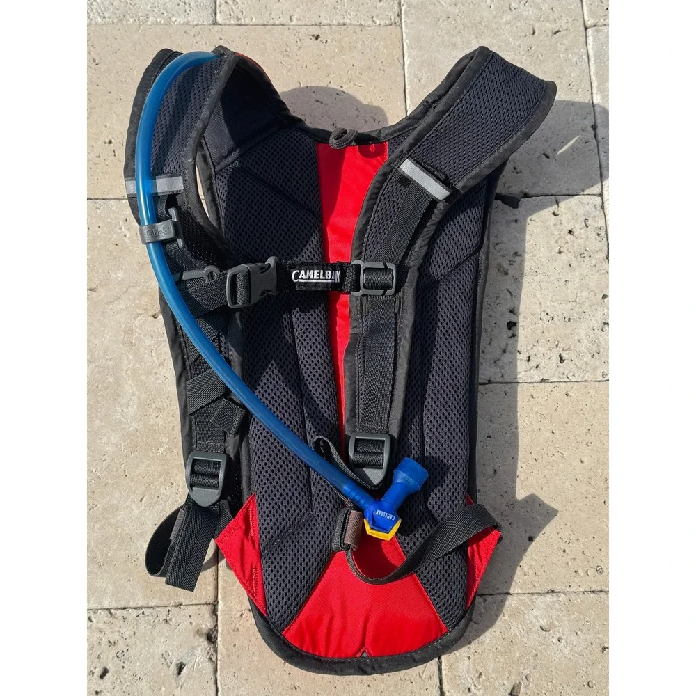 Camelbak Hydration Pack Backpack Hiking Running Biking Water Reservoir Red Black